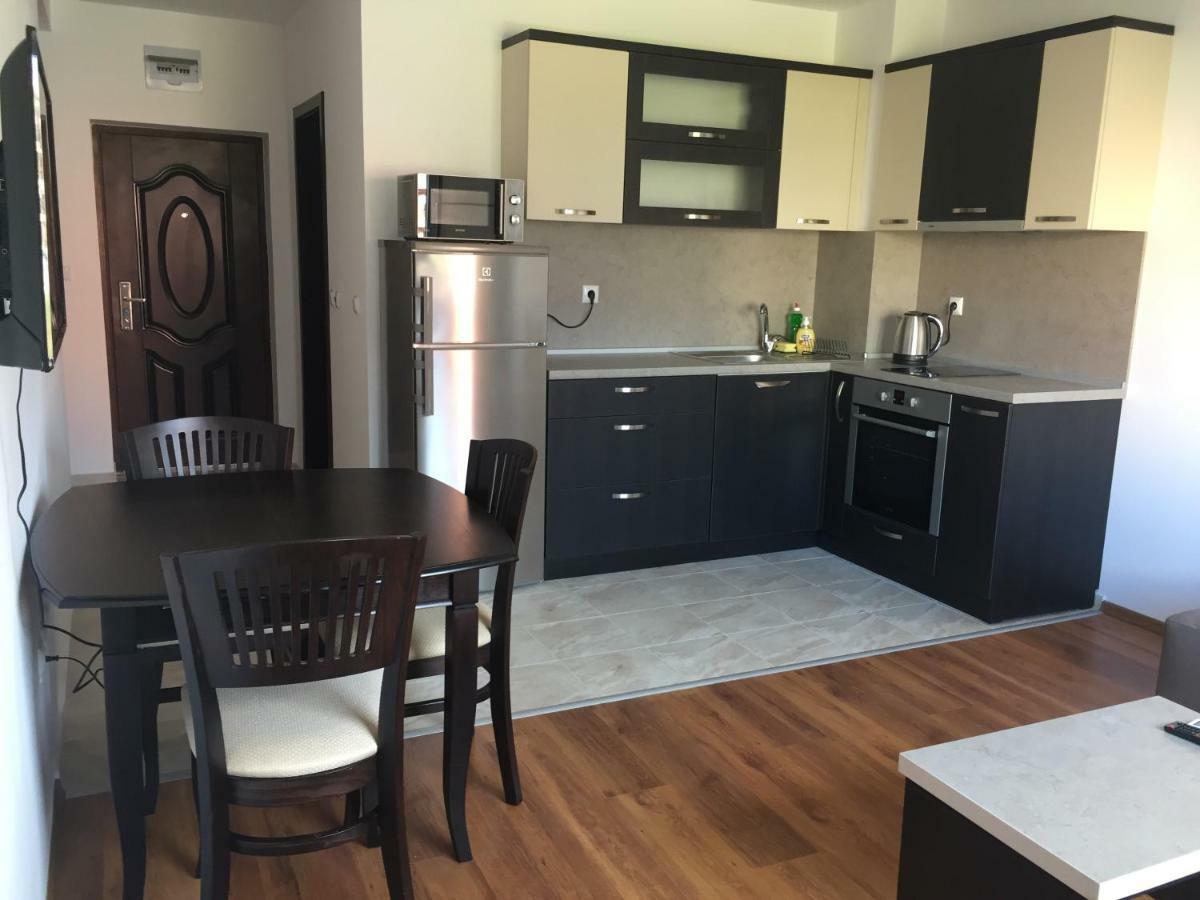 Apartments Dione Ahyolu Dış mekan fotoğraf